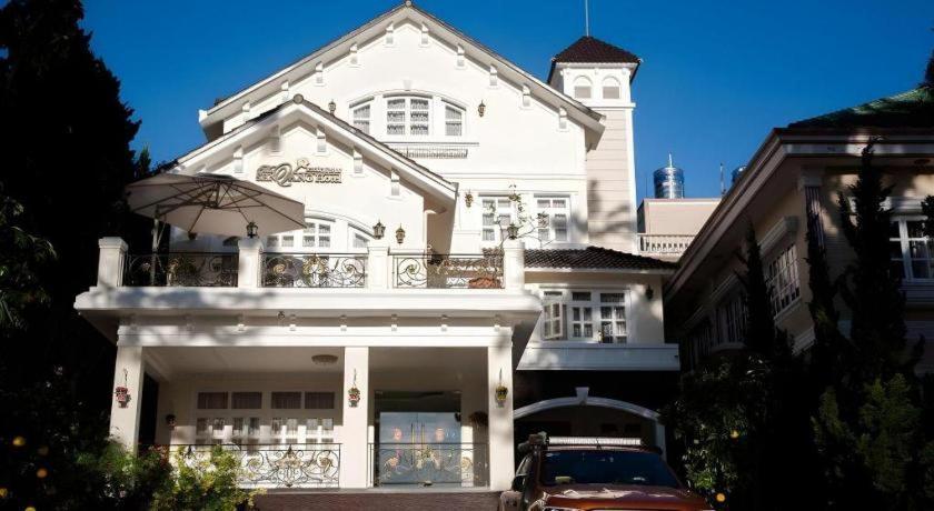 Hoa Sen Vang Hotel Dalat Dış mekan fotoğraf