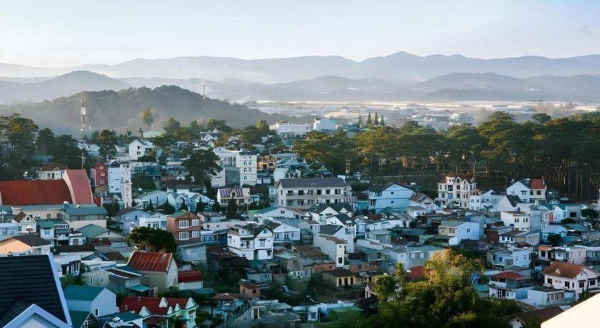 Hoa Sen Vang Hotel Dalat Dış mekan fotoğraf